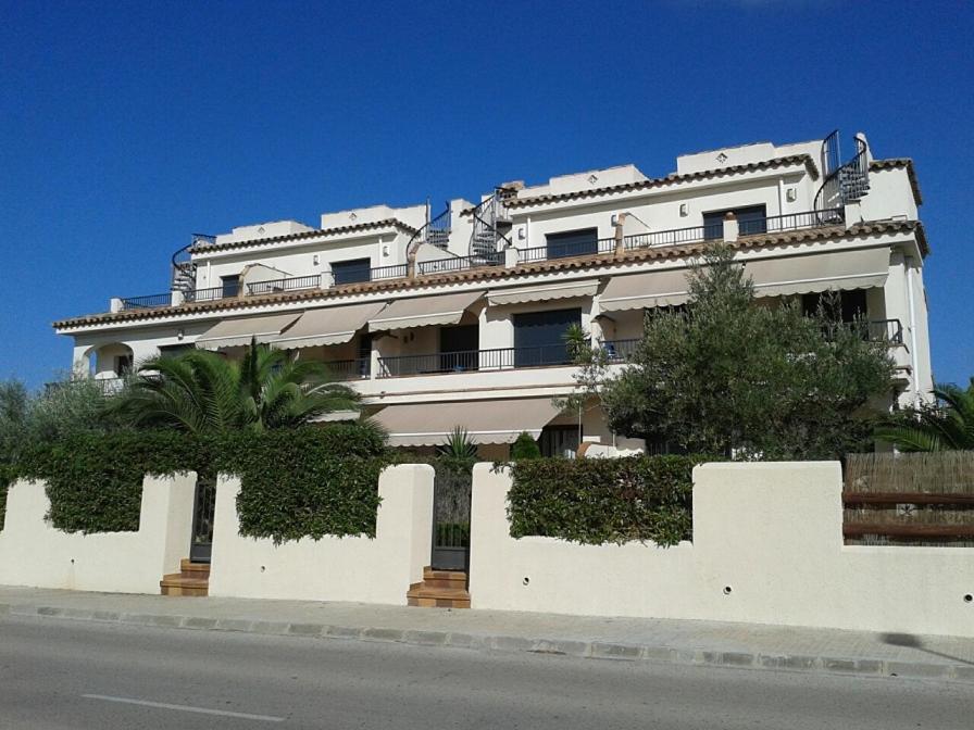 Llevant 3 L'Ampolla Exterior photo